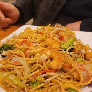 Seafood chowmein for hubby