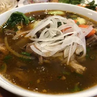 15. Pho Beef Noodle Soup with Beef Stew