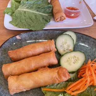 Egg rolls - nice crunchy texture