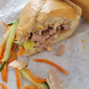 Banh mi vietnamese ham