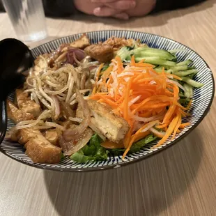 ramen and noodles, food