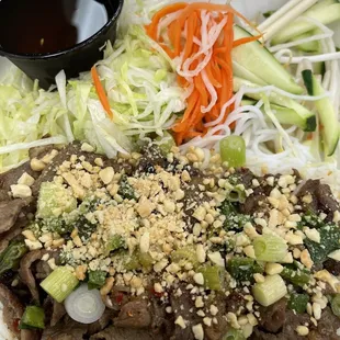 Grilled beef vermicelli. Extra yummy