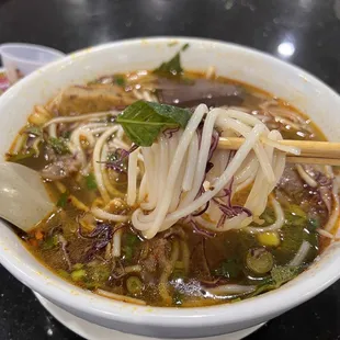 food, ramen and noodles