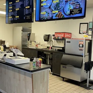 the inside of a fast food restaurant