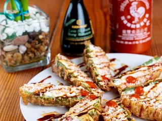 Zizi  Ramen & Sushi