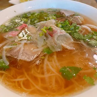 P4. Chin, Nam, Gau, Gan Noodle Soup