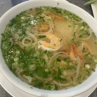 P7. Shrimp Pho - Tom