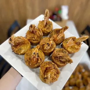 Bánh cóng // Vietnamese fried prawn cake