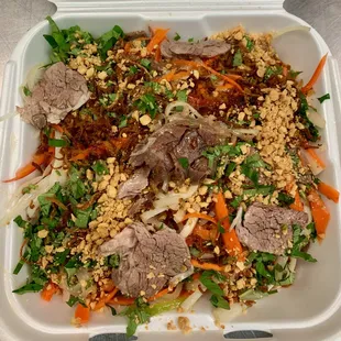 gỏi bắp bò // beef shank salad