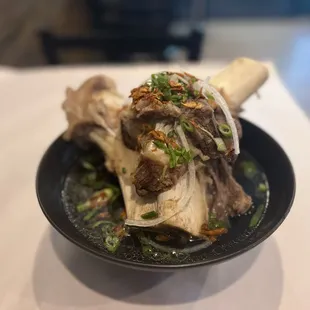WOW! Huge bone marrow meat!!
