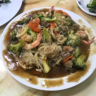 Soft egg noodles