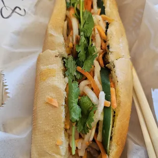 Another Pic of the lemongrass chicken banh mi.