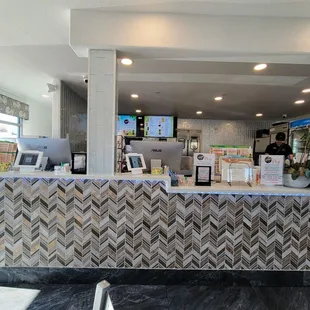 Tea bar and check out area