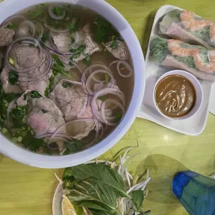 Combination XL bowl and spring rolls
