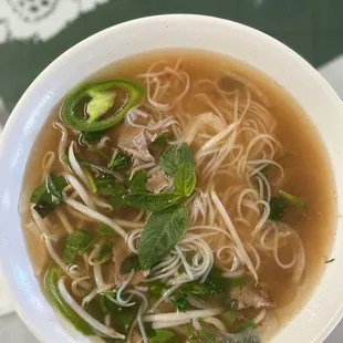 Pho tai (rare steak)