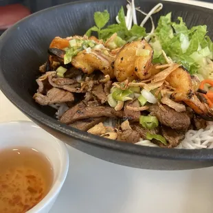 Pork and shrimp vermicelli bowl