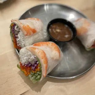 Shrimp &amp; Vietnamese Ham Spring Roll with peanut sauce