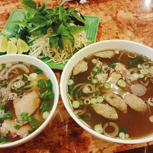 Meat balls and rare beef noodles