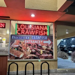 When you walk into the restaurant - go left for Crawfosh, right for Pho