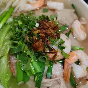 ramen and noodles, food