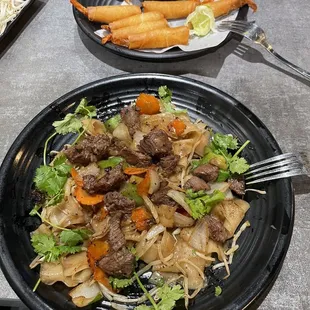 Amazing food, this is going to be our go to for Pho. I can't wait to try their hotpots!