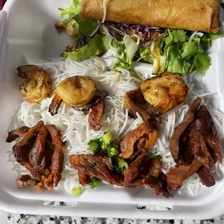 37. Vermicelli with Grilled Pork, Shrimp and Egg Roll