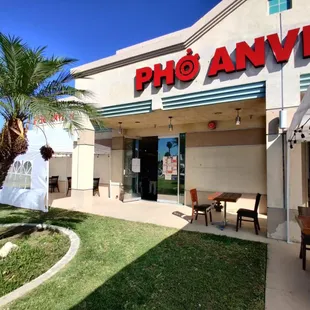 Dine out area with tents &amp; heaters