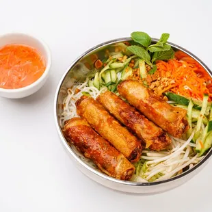 Northern Eggrolls with Vermicelli