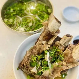Rib Bones Noodles Soup