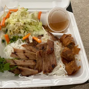 Pho apple coming in with a really sad serving size of grilled pork vermicelli. Very bland as well.
