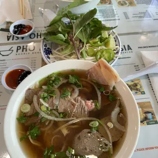 P15. House Special Noodle Pho