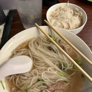 Rare Steaks Pho