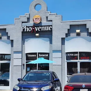 Pho Avenue - outside
