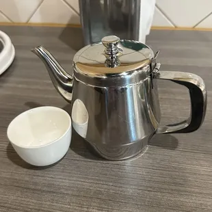 Hot teapot