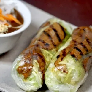 Grld beef Springrolls