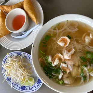 #23-Pho Tôm Luôc/Nuörig- Rice noodle beef soup with shrimp 1 order of Crab Rangoons