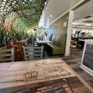 ramen and noodles, outside