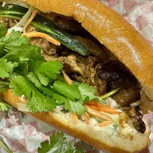 B2. Grilled Pork Banh Mi