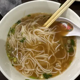noodle soup, ramen, noodle dish, noodles, ramen and noodles, food