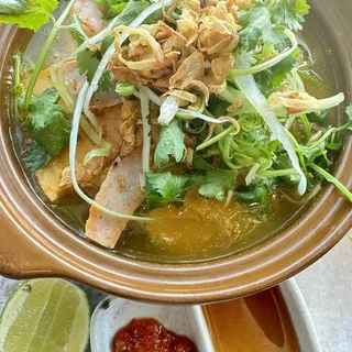 UDON CRAB NOODLE SOUP