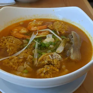 Banh Canh Cua