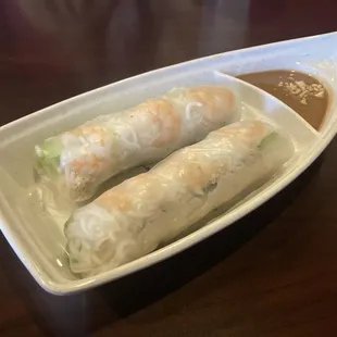 Pho Bar.  Shrimp spring rolls appetizer with peanut sauce.