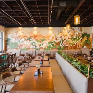 sushi and sashimi, interior