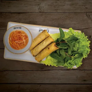 MAMA'S EGG ROLLS l CHA GIO