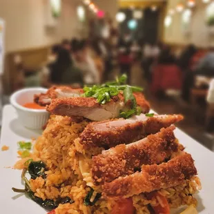 Tom Yum Fried Rice with Crispy Chicken
#tomyum #friedrice