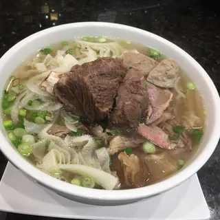 P11. Special Pho