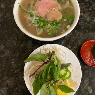 13. Rare Steak and Well-Done Brisket Noodle Soup