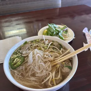 phở bo vien, best broth ever