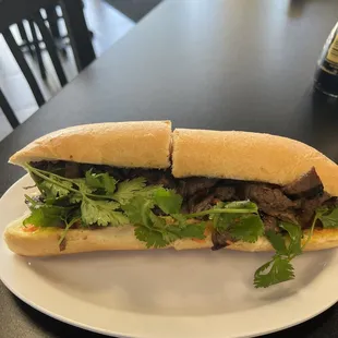 Beef banh mi