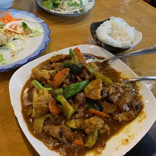 Curry Chicken with rice ... Very good!